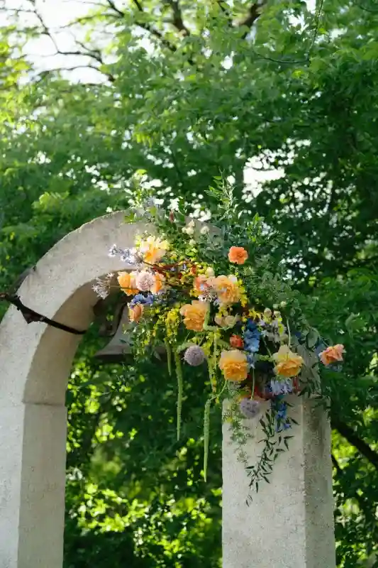A Colorful Wedding for Lindsay and Grant
