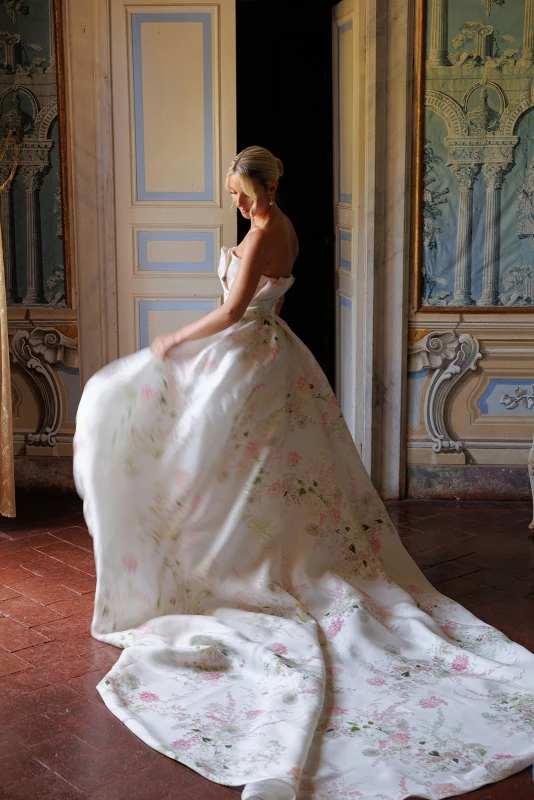 A Garden Wedding for Lisa and Lloyd