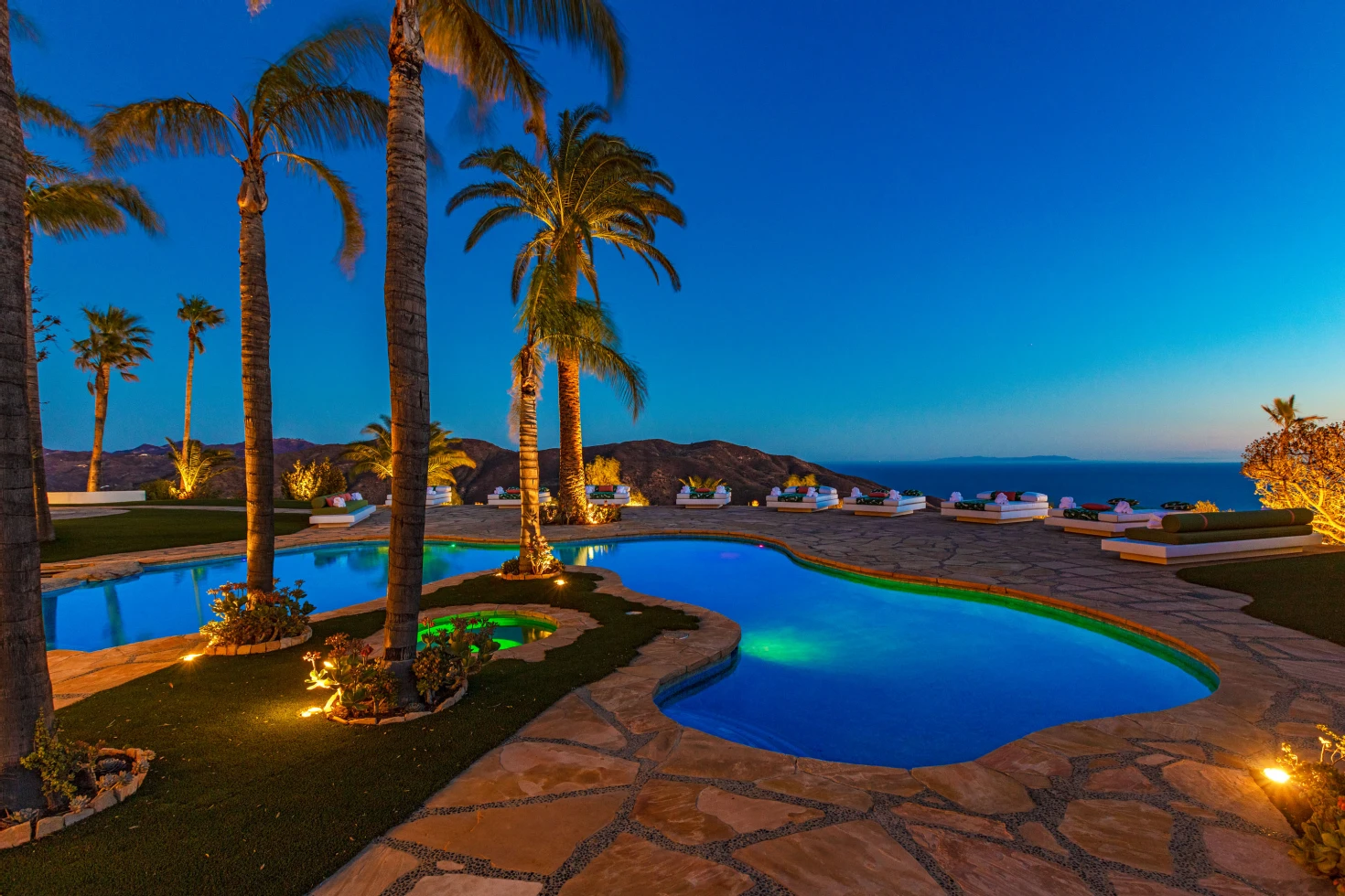 The Malibu Dream Resort