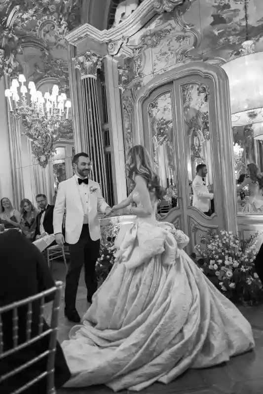 A Formal Wedding for Liz and Bradley