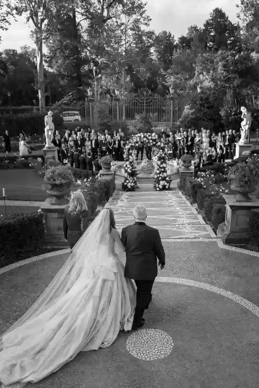 A Formal Wedding for Liz and Bradley