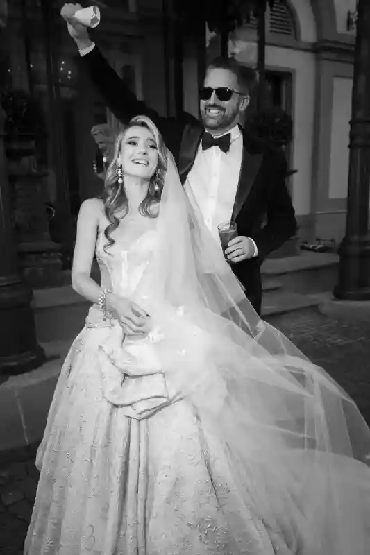 A Formal Wedding for Liz and Bradley