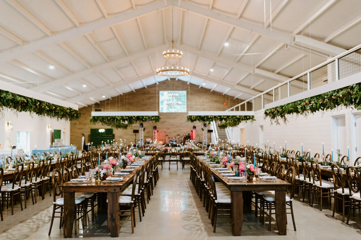 A Rustic Wedding for Lynzie and Nick