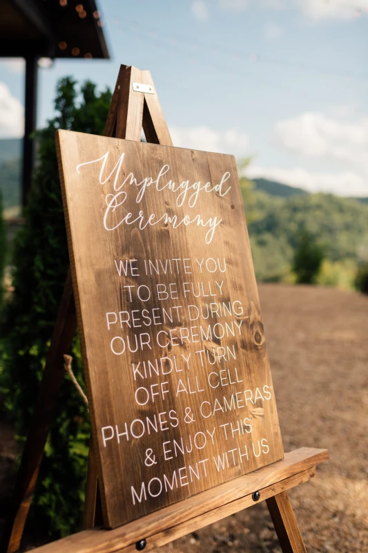 A Rustic Wedding for Macie and Hunter