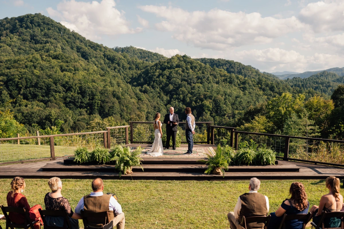 A Rustic Wedding for Macie and Hunter