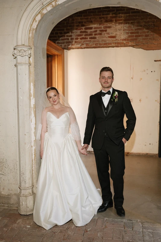 A Romantic Wedding for Maddie and Ken