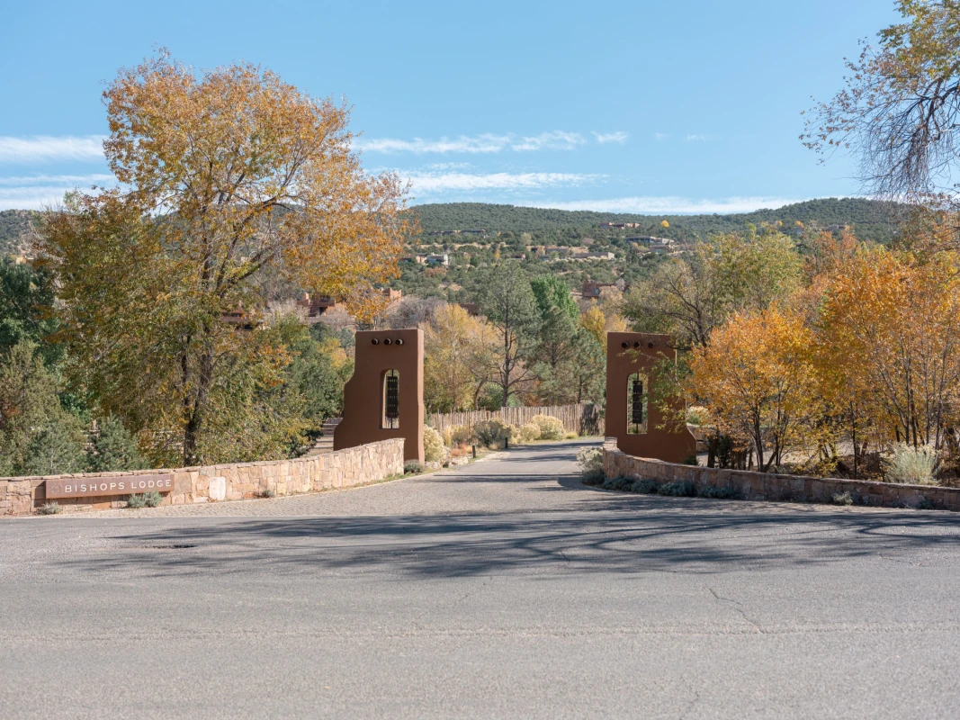 A Rustic Wedding for Maddy and Marshall