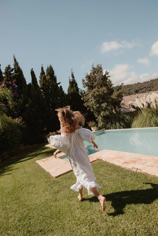 A Countryside Wedding for Madeleine and Harry