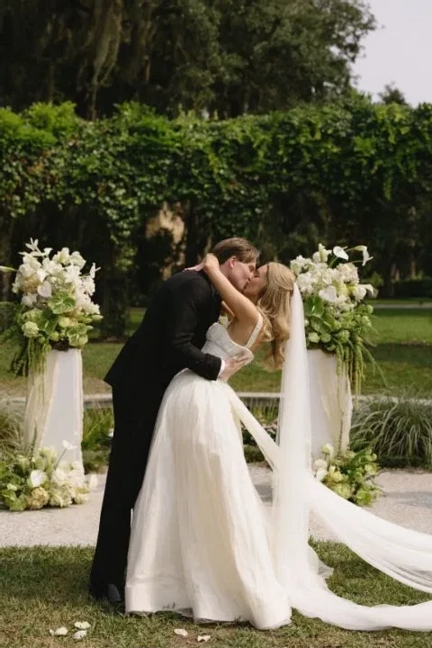 An English Garden Wedding for Madison and Stefan