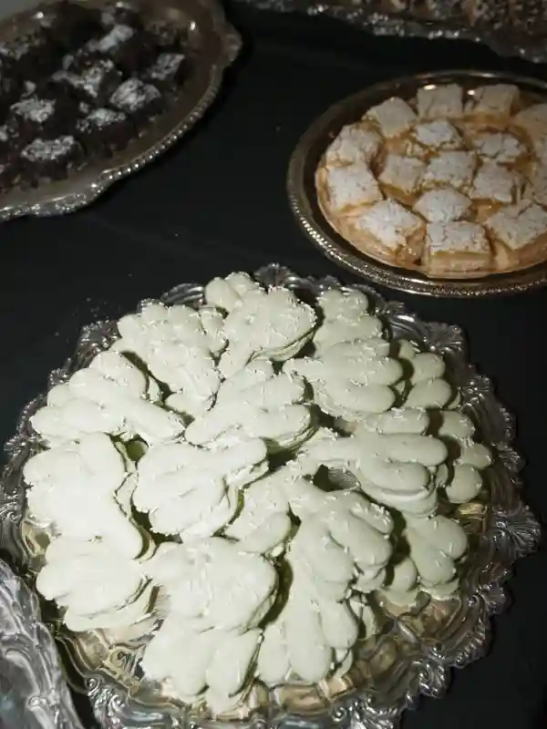 A Colorful Wedding for Magdalena and Marc