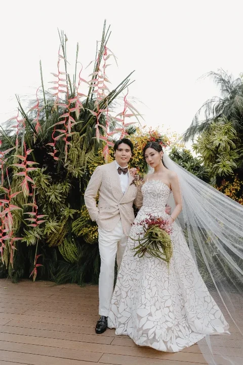 An Artistic Wedding for Magdalene and Marco
