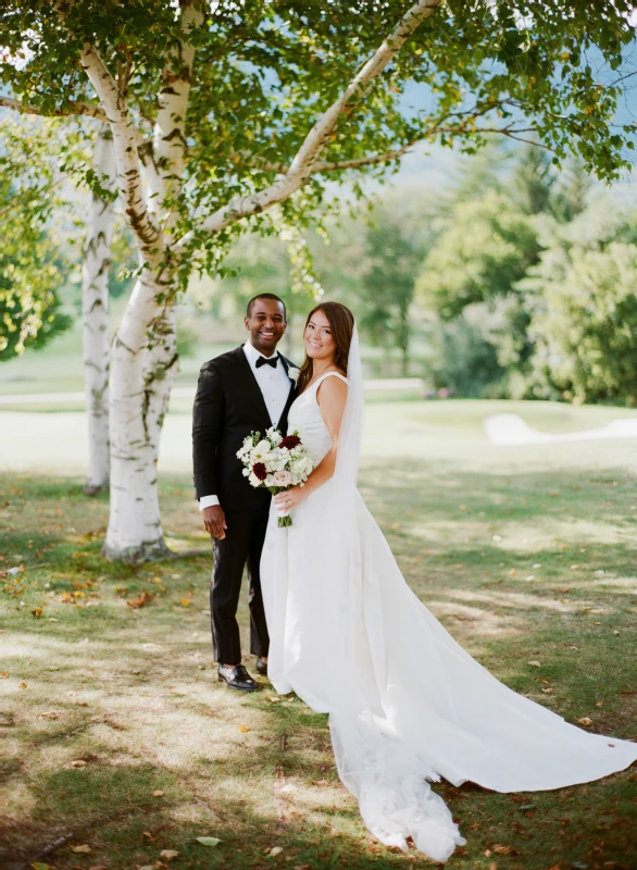 A Garden Wedding for Maggie and Aaron