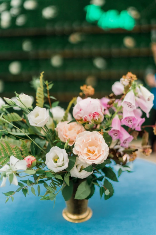 A Classic Wedding for Maggie and Lee