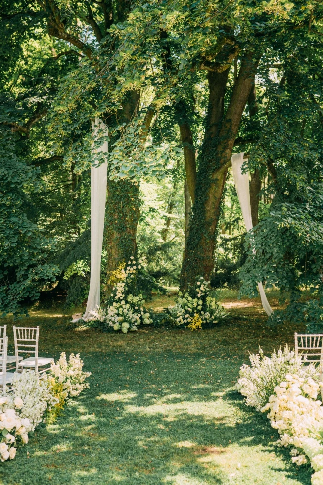 Magnolia Weddings Prague