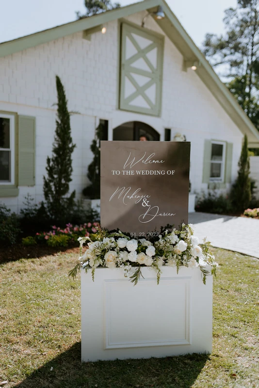 An Outdoor Wedding for Makenzie and Darien