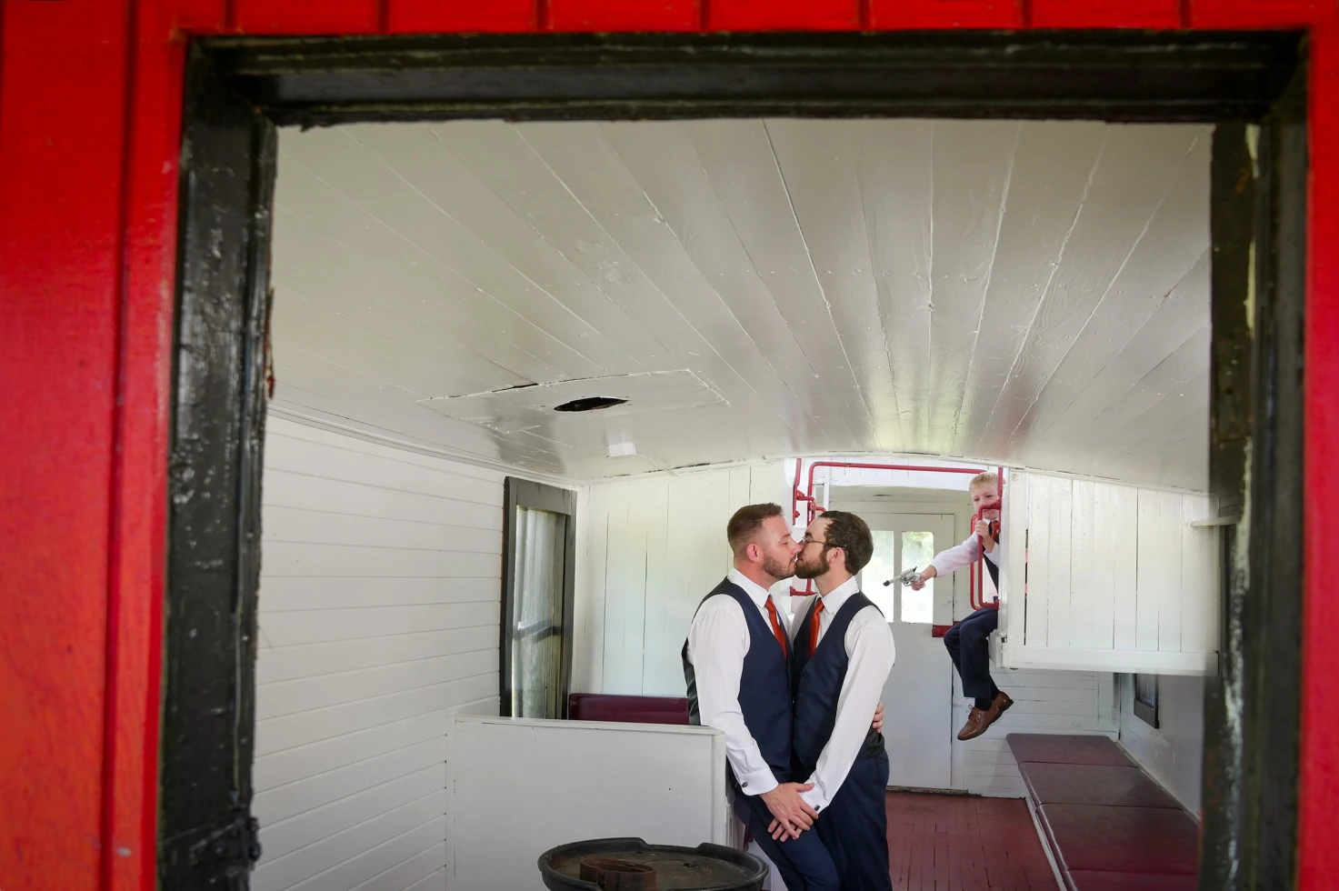 Marci Curtis - The Michigan Wedding Photojournalist