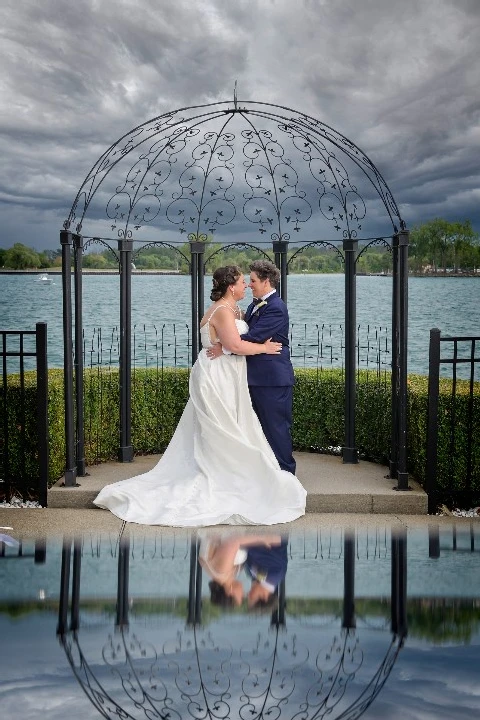Marci Curtis - The Michigan Wedding Photojournalist