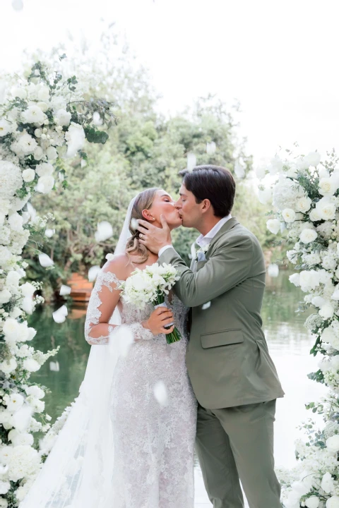 A Beach Wedding for Mariah and Mark