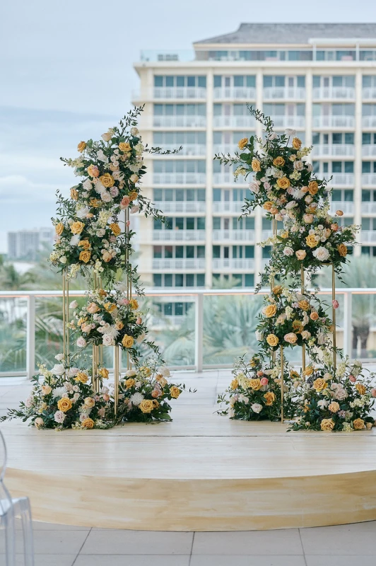 A Beach Wedding for Marianne and Kevin