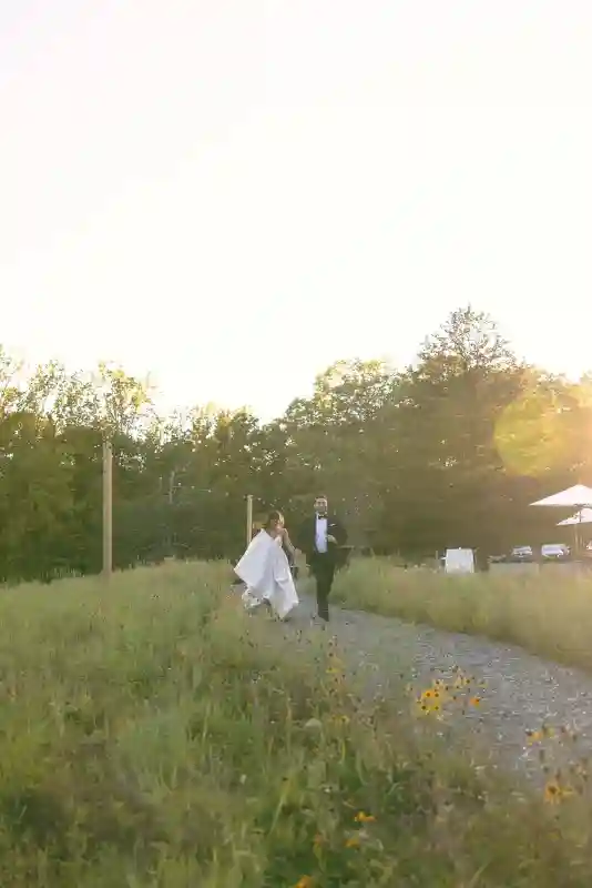 A Farmhouse Wedding for Marissa and Evan