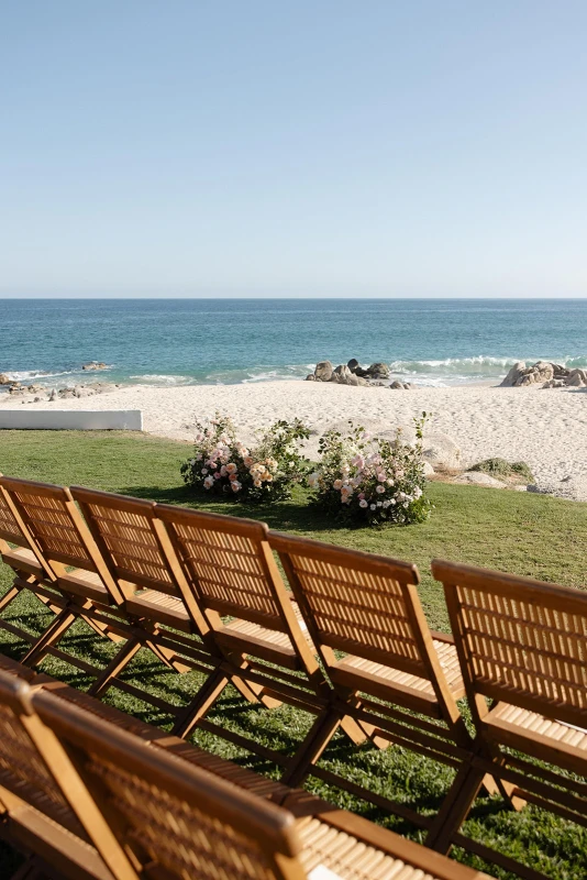 A Beach Wedding for Marlo and Carter