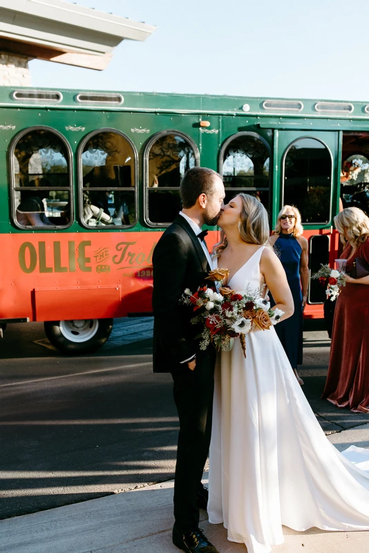 A Classic Wedding for Mary-Kate and Jon