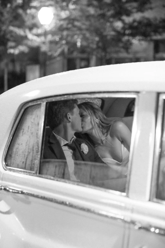 A Classic Wedding for Mattie and Duncan