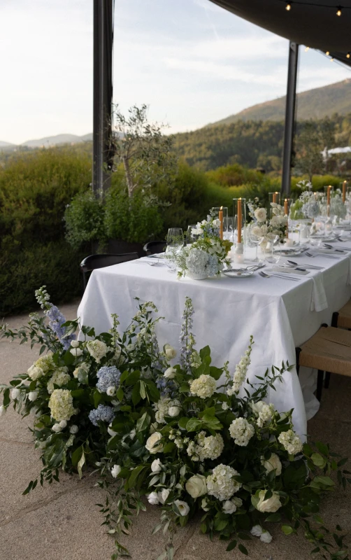 A Lakeside Wedding for Maxwell and Mallory