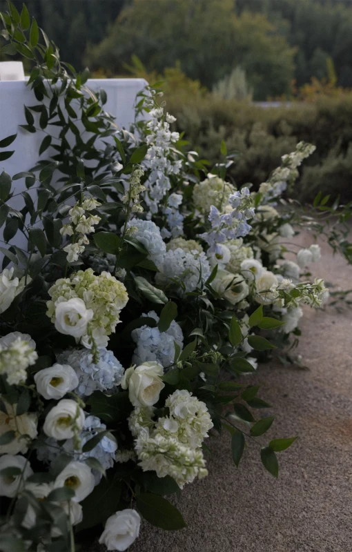 A Lakeside Wedding for Maxwell and Mallory