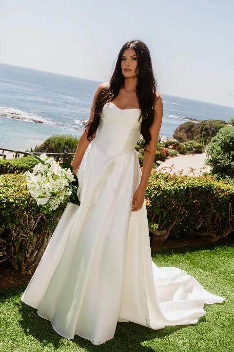 An Immersive Wedding for Meagan and Ian