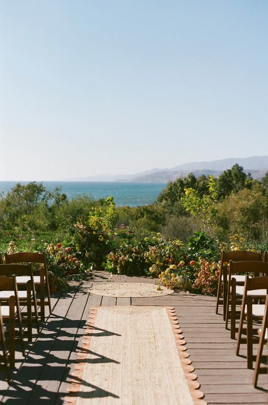 An Oceanfront Wedding for Meghan and Peter