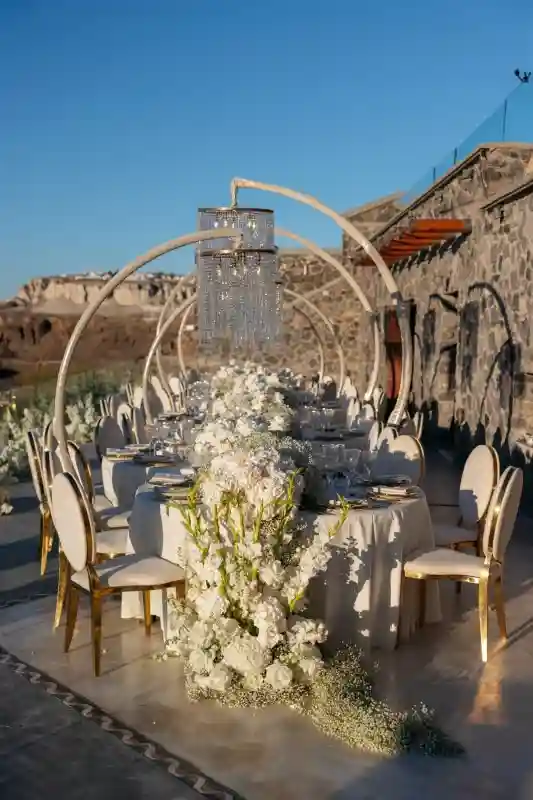 A Glam Wedding for Melissa and Kevin