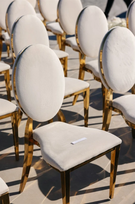 A Glam Wedding for Melissa and Kevin