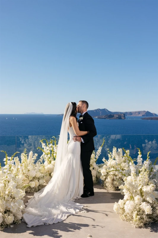 A Glam Wedding for Melissa and Kevin