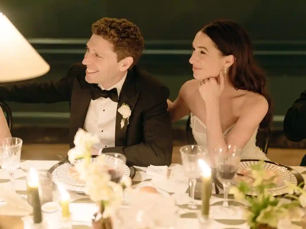A Classic Wedding for Mia and Sam