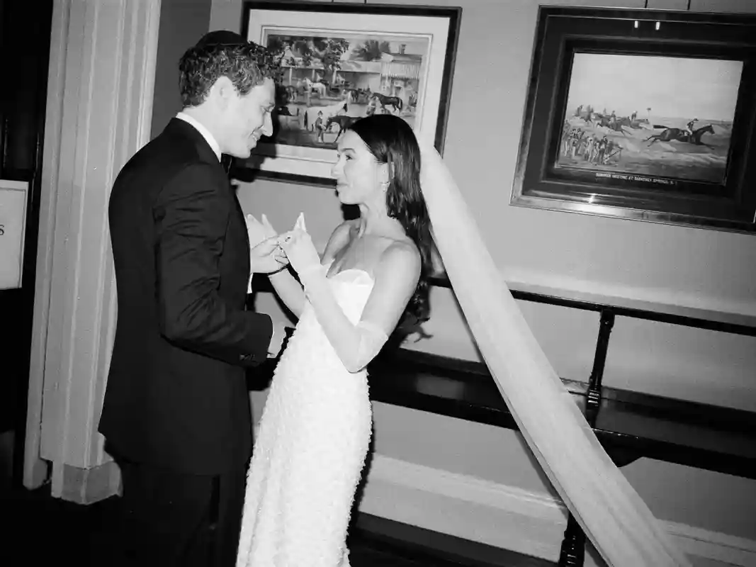 A Classic Wedding for Mia and Sam