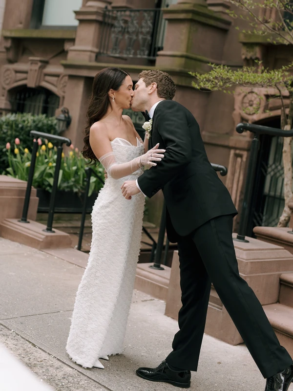 A Classic Wedding for Mia and Sam