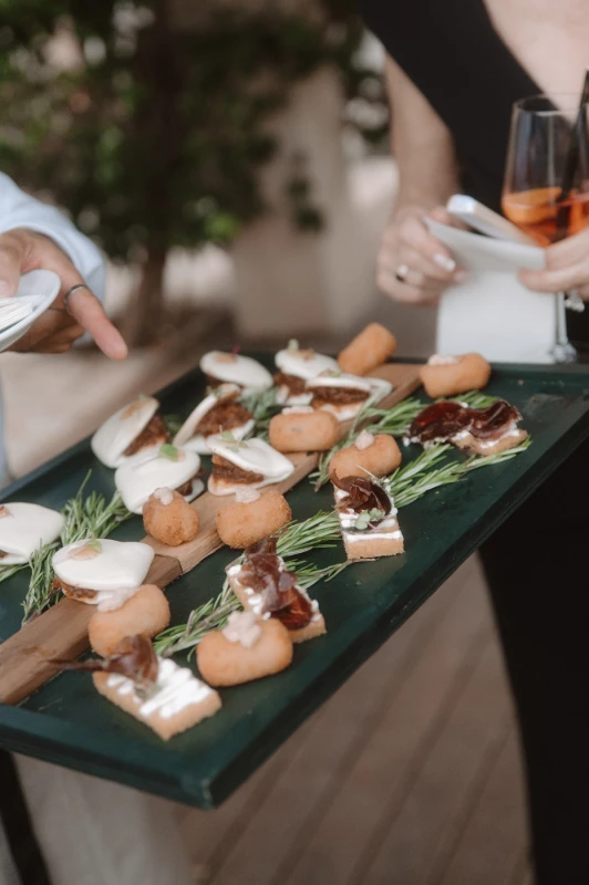 A Sun-Washed Wedding for Michaela and Jimmy