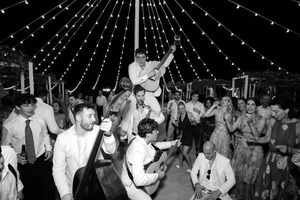 A Garden Wedding for Milena  and Alexandre 