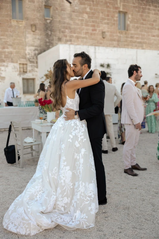 A Garden Wedding for Milena  and Alexandre 