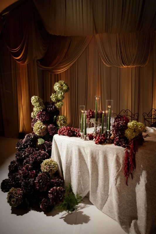 An Old-World Lake Garda Wedding Worthy of a Gilded Frame