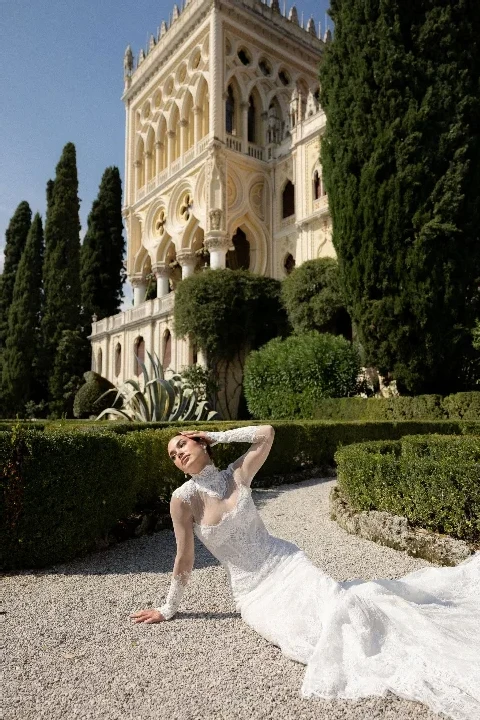An Old-World Lake Garda Wedding Worthy of a Gilded Frame