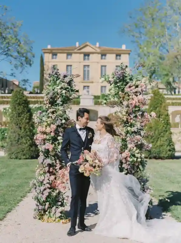 A Colorful Editorial for Cosette and Louis