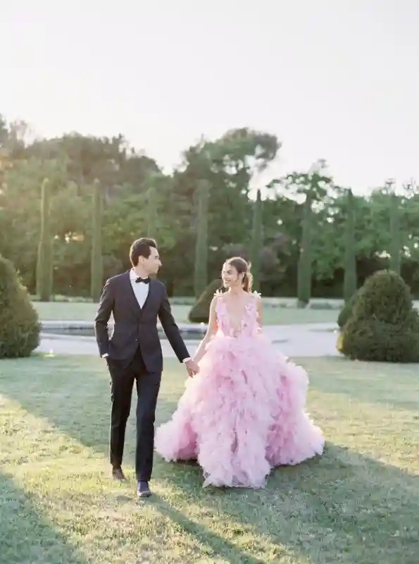 A Colorful Editorial for Cosette and Louis
