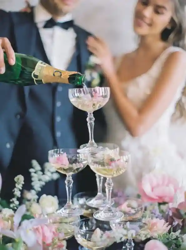 A Colorful Editorial for Cosette and Louis