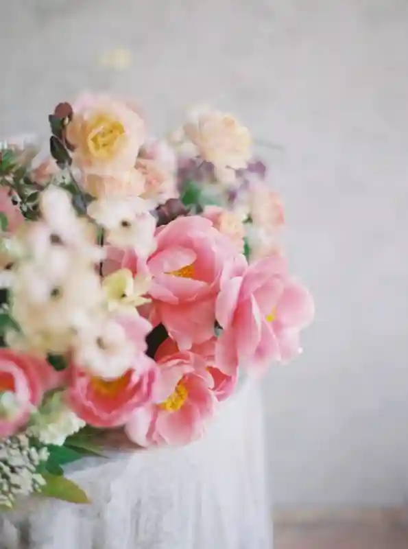 A Colorful Editorial for Cosette and Louis