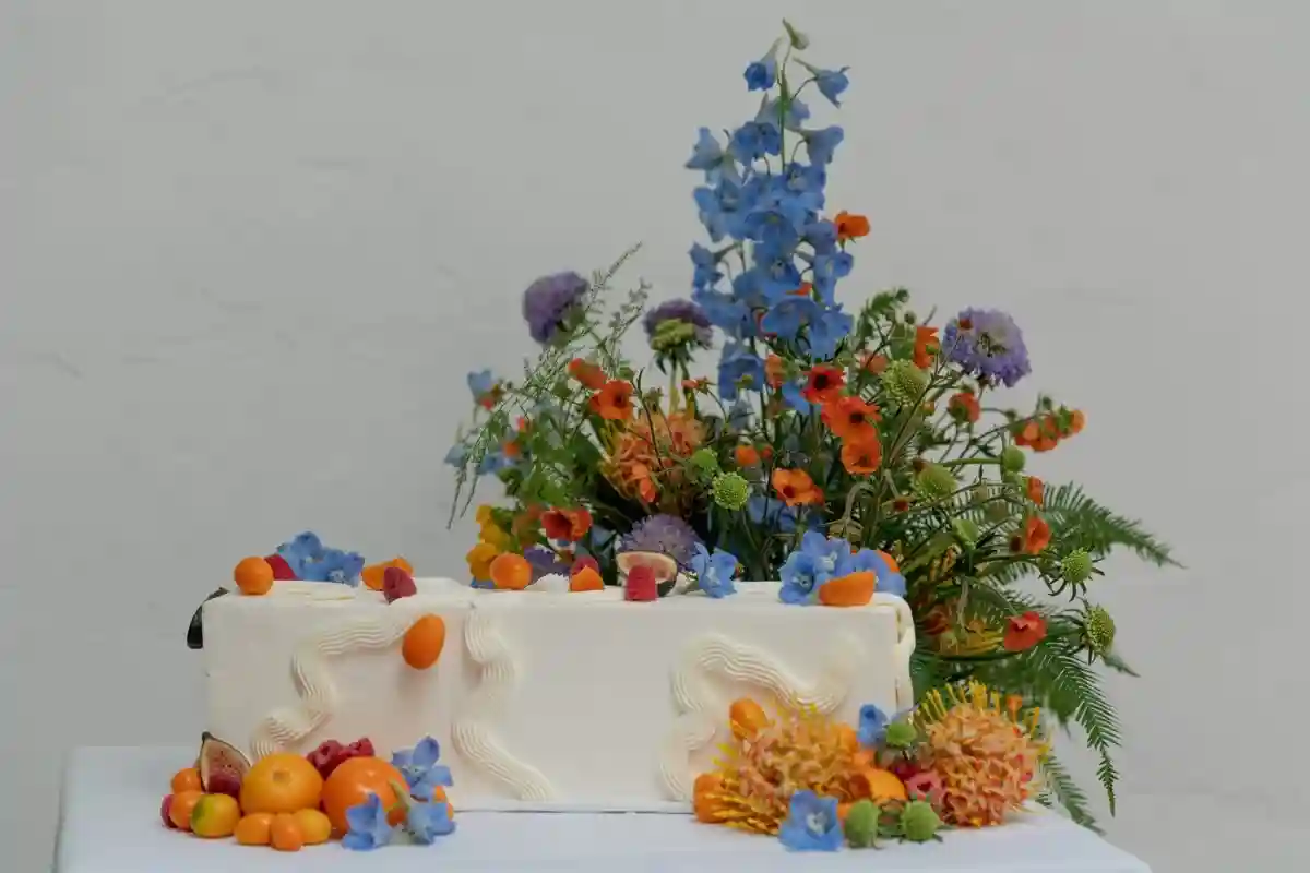 A Sculptural Editorial for Elena and Julian