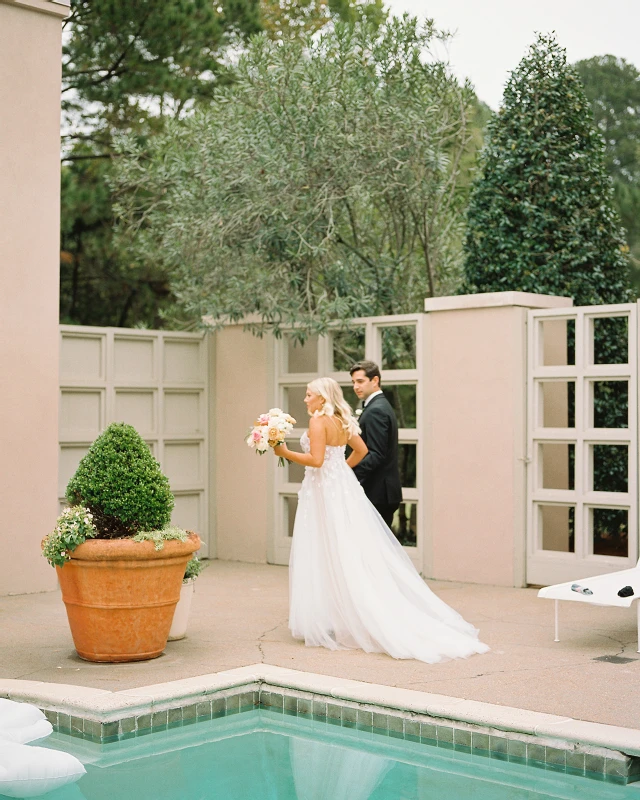 A Modern Wedding for Molly and James