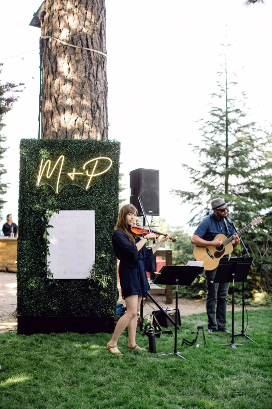 A Rustic Wedding for Molly and Parker