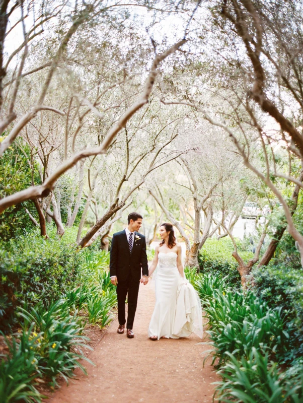 An Outdoor Wedding for Monica and Carter